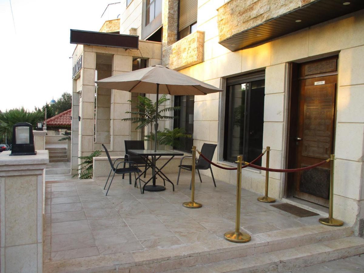 Alqimah Hotel Apartments Amman Exterior photo